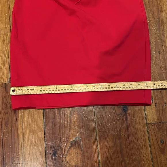 Stunning Elegant Vintage Caché Red Fitted Asymmetrical Neckline Dress NWT - Picture 14 of 15